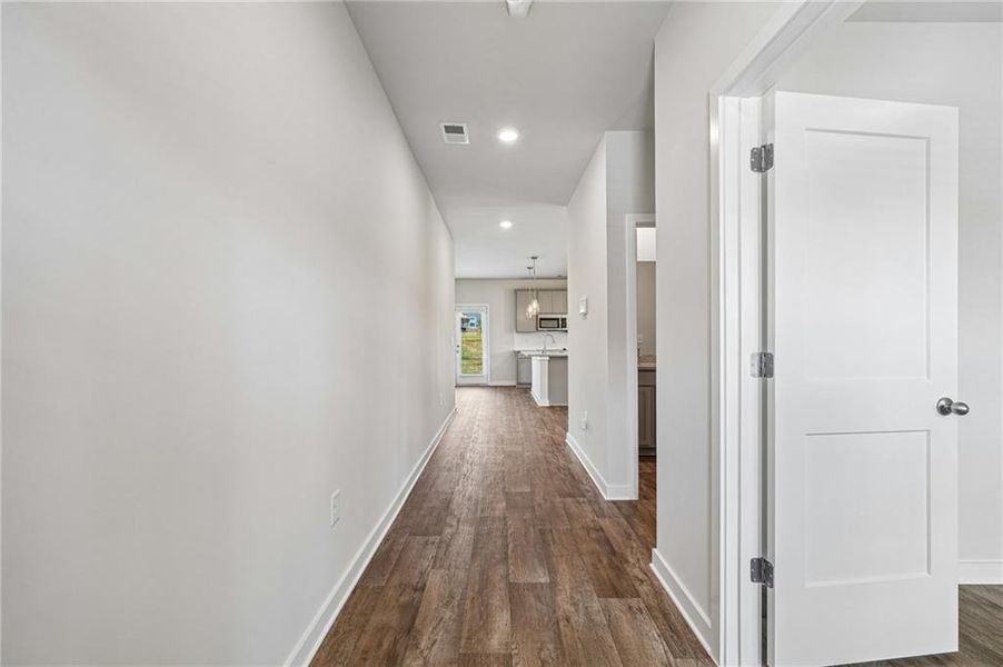 Spacious, unfurnished interior of a new home in Southern Hills, McDonough (Image 14). Spacious, unfurnished interior of a new home in Southern Hills, McDonough (Image 14).