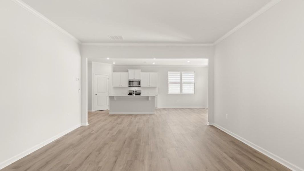 Spacious, unfurnished interior of a new home in Braselton Village, Braselton (Image 16).