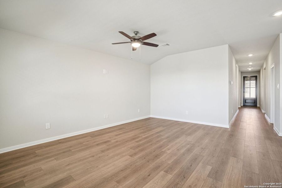 Spacious, unfurnished interior of a new home in Kallison Ranch, San Antonio (Image 20).