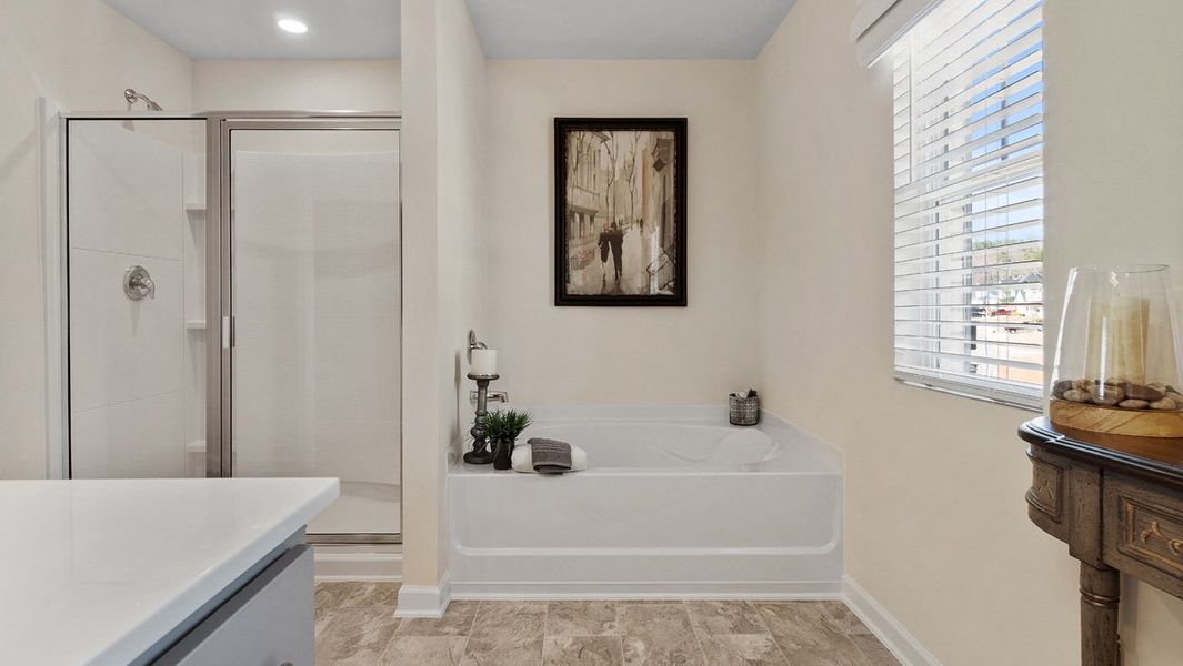 Representative furnished interior of a home built from the GALEN by D.R. Horton in Hamptons at Riverwood South, Dallas (Image 17).