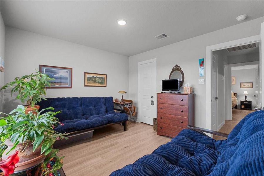 Furnished interior view inside a new home in Mustang Crossing, Alvin (Image 14).