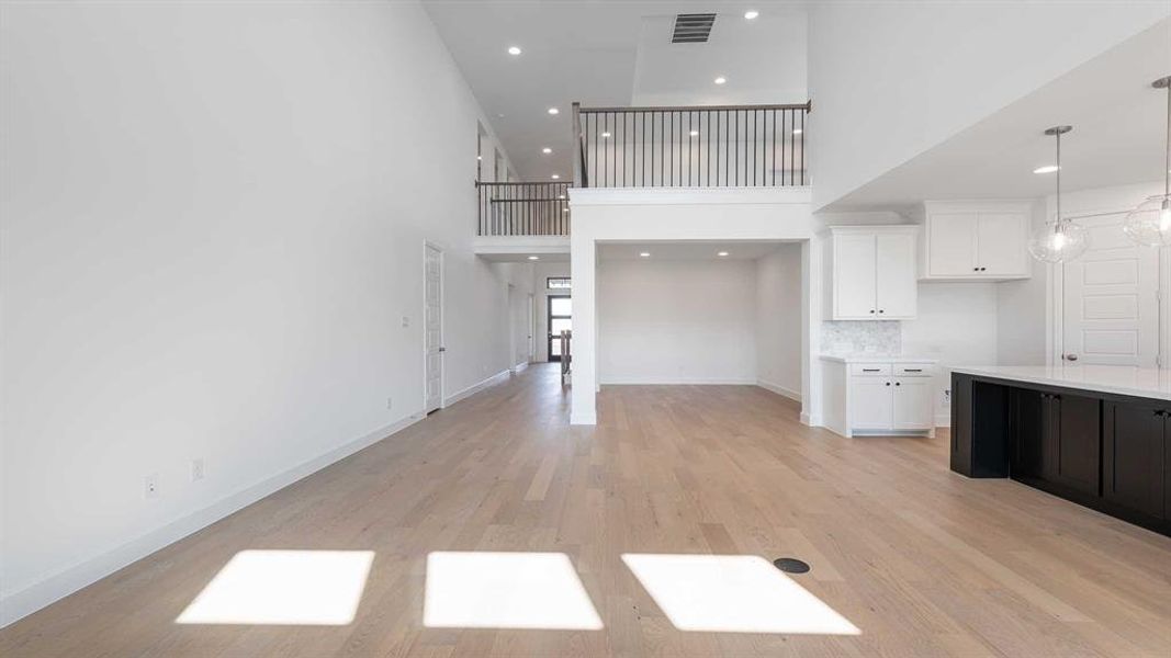 Spacious, unfurnished interior of a new home in Mosaic 50', Celina (Image 23). Spacious, unfurnished interior of a new home in Mosaic 50', Celina (Image 23).