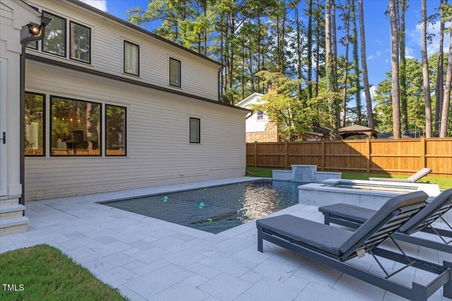 102-4906 Tremont Dr UPDATED 102-4906 Tremont Dr UPDATED