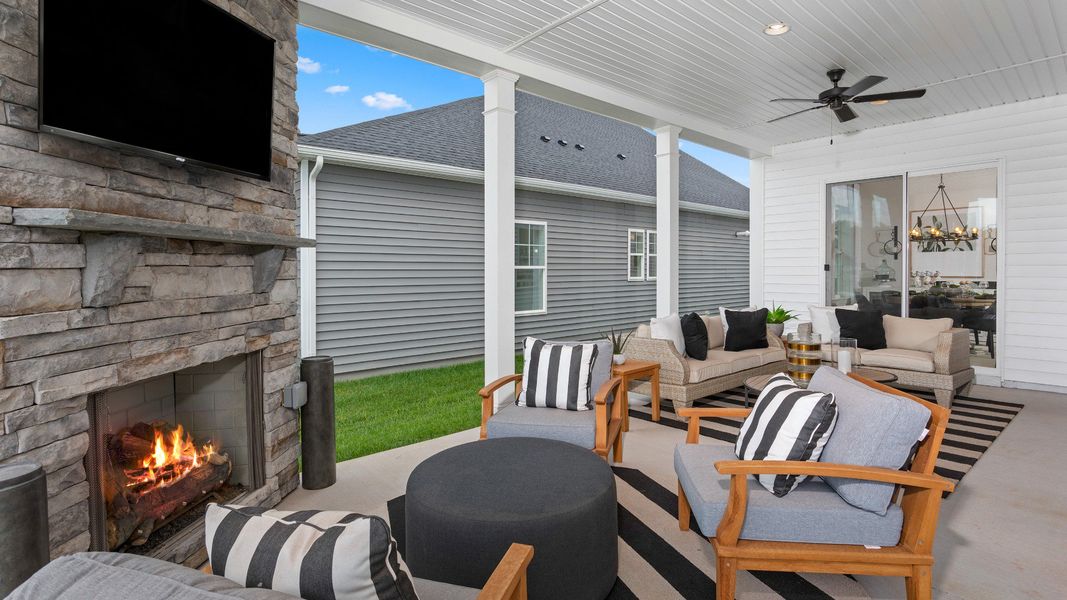 Representative furnished interior of a home built from the The Inspire by DRB Elevate. in Brook Run, Fort Mill (Image 14).