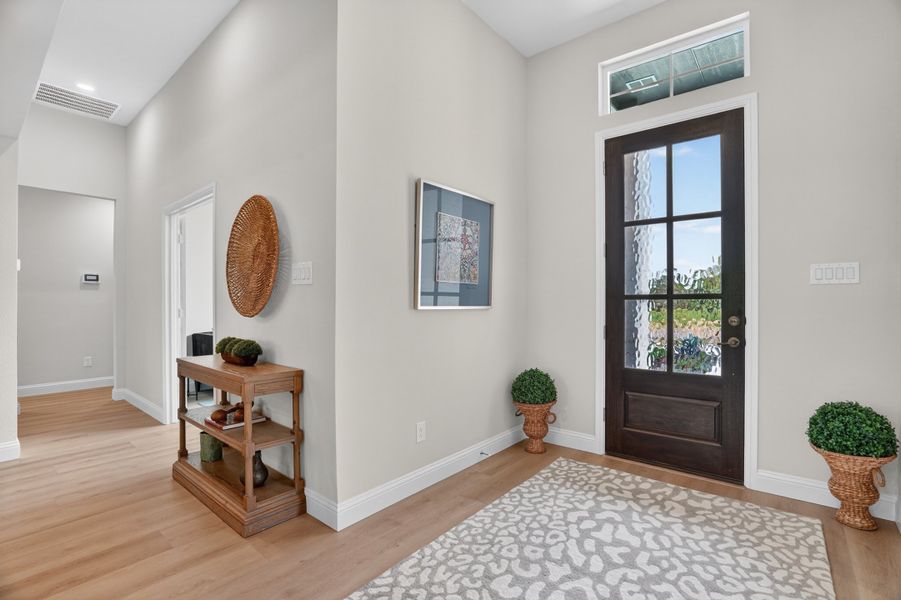 Representative furnished interior of a home built from the Wichita by Cheldan Homes in Arbor Oaks, Boyd (Image 10).