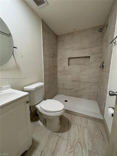 Furnished interior view inside a new home in , Lehigh Acres (Image 11).