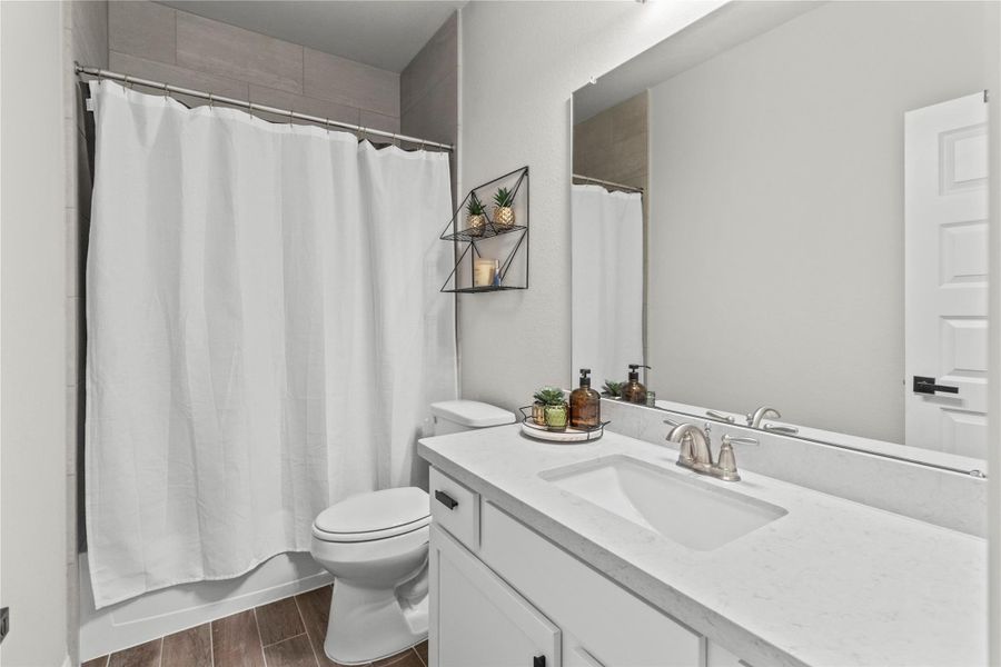 Furnished interior view inside a new home in The Commons at Sedona, League City (Image 7). Furnished interior view inside a new home in The Commons at Sedona, League City (Image 7).