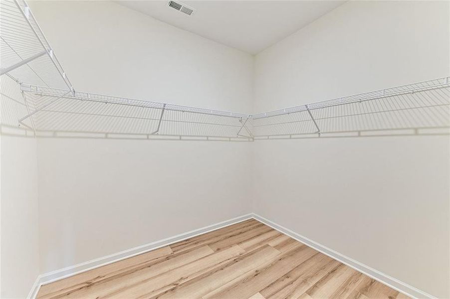 Spacious, unfurnished interior of a new home in Sagebrook, Powder Springs (Image 18).