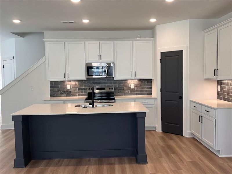 Furnished interior view inside a new home in Governors Parc, Kennesaw (Image 17). Furnished interior view inside a new home in Governors Parc, Kennesaw (Image 17).