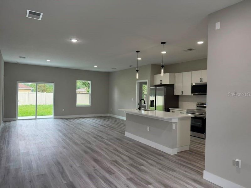 Spacious, unfurnished interior of a new home in , Dunnellon (Image 10). Spacious, unfurnished interior of a new home in , Dunnellon (Image 10).