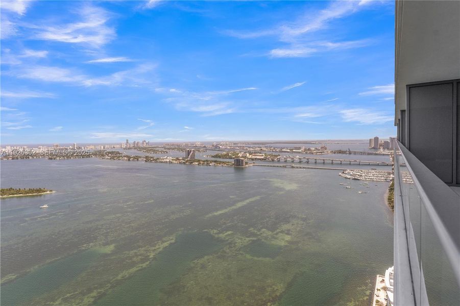 Natural landscape and outdoor views near Aria Reserve in Miami (Image 50).
