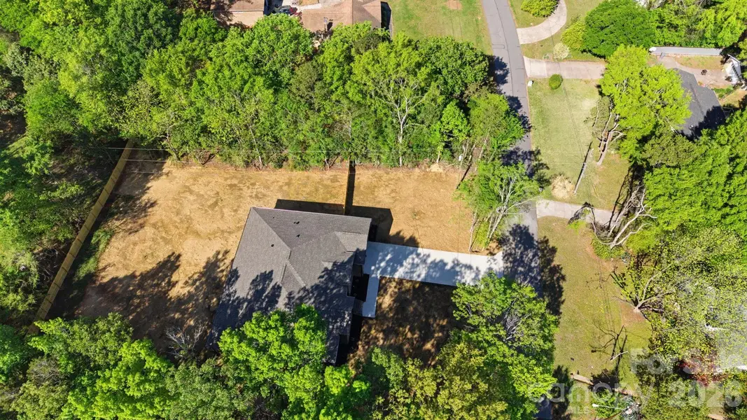 Image 44 of a home in . Image 44 of a home in .