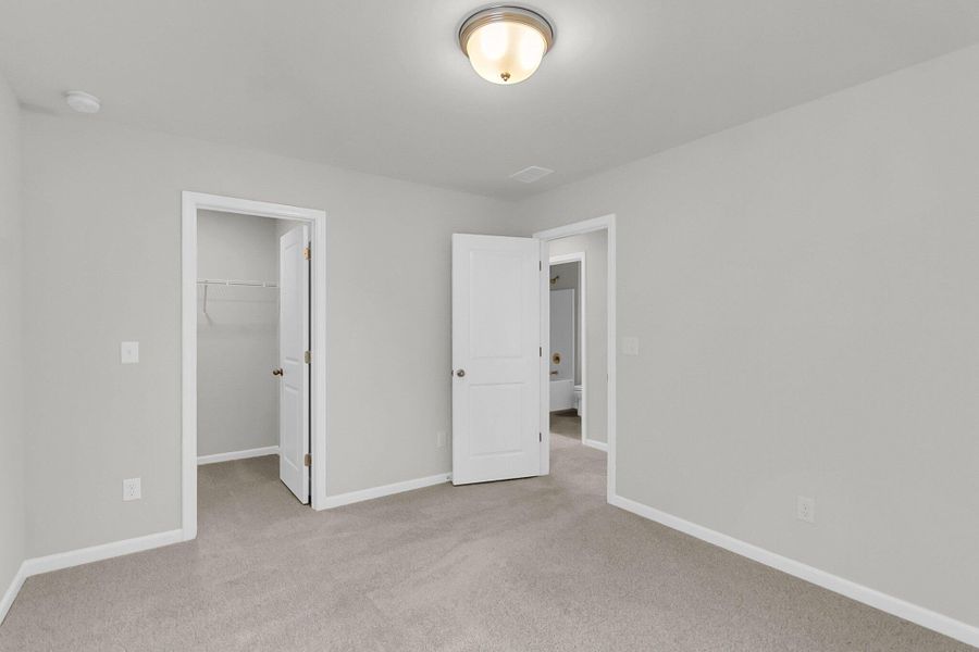 Spacious, unfurnished interior of a new home in High Point at Foxbank, Moncks Corner (Image 32). Spacious, unfurnished interior of a new home in High Point at Foxbank, Moncks Corner (Image 32).