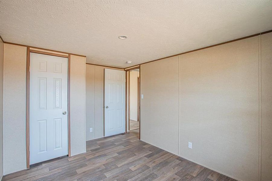 Spacious, unfurnished interior of a new home in , Springtown (Image 28).