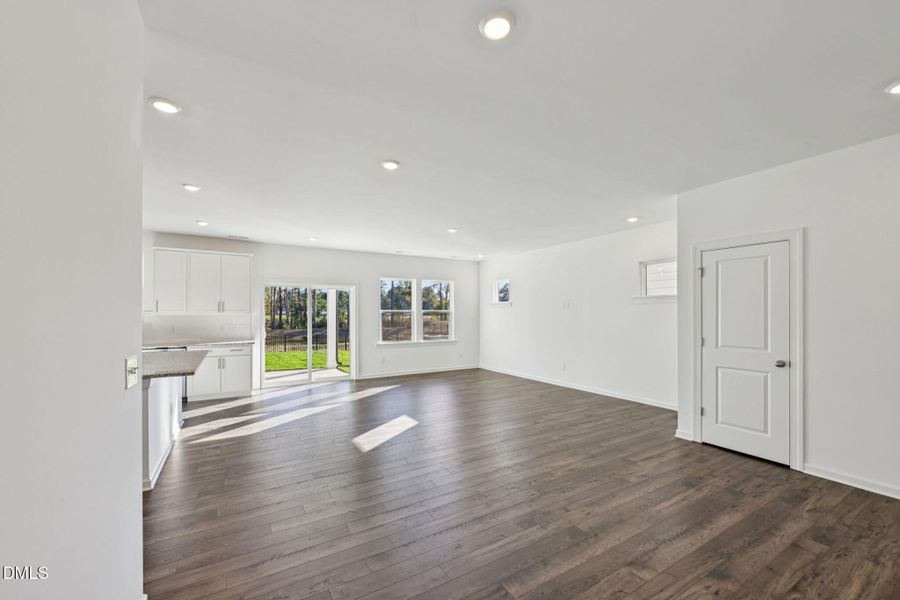 9-web-or-mls-509 Soar Ln - 009