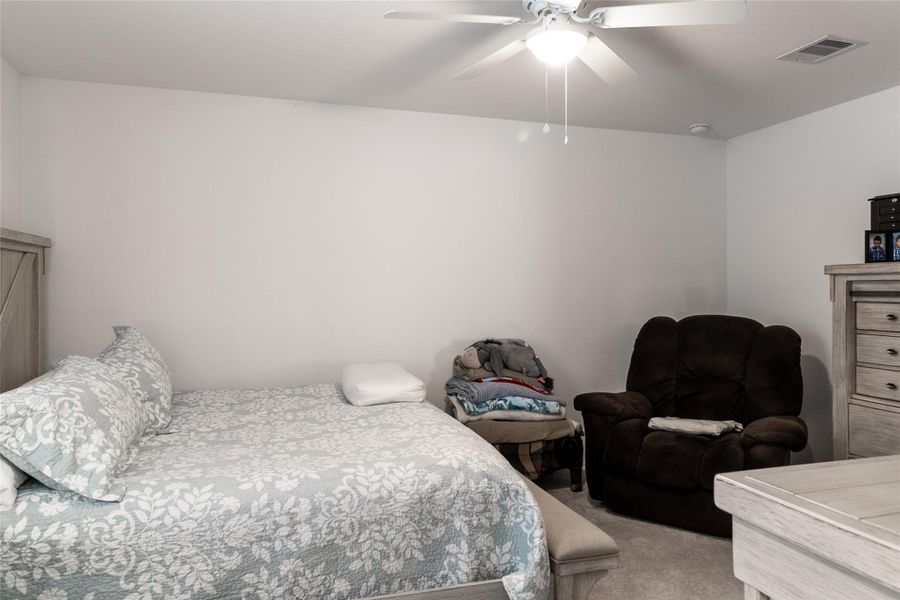 Furnished interior view inside a new home in Burnet Fields at Baytown Crossings, Baytown (Image 5). Furnished interior view inside a new home in Burnet Fields at Baytown Crossings, Baytown (Image 5).