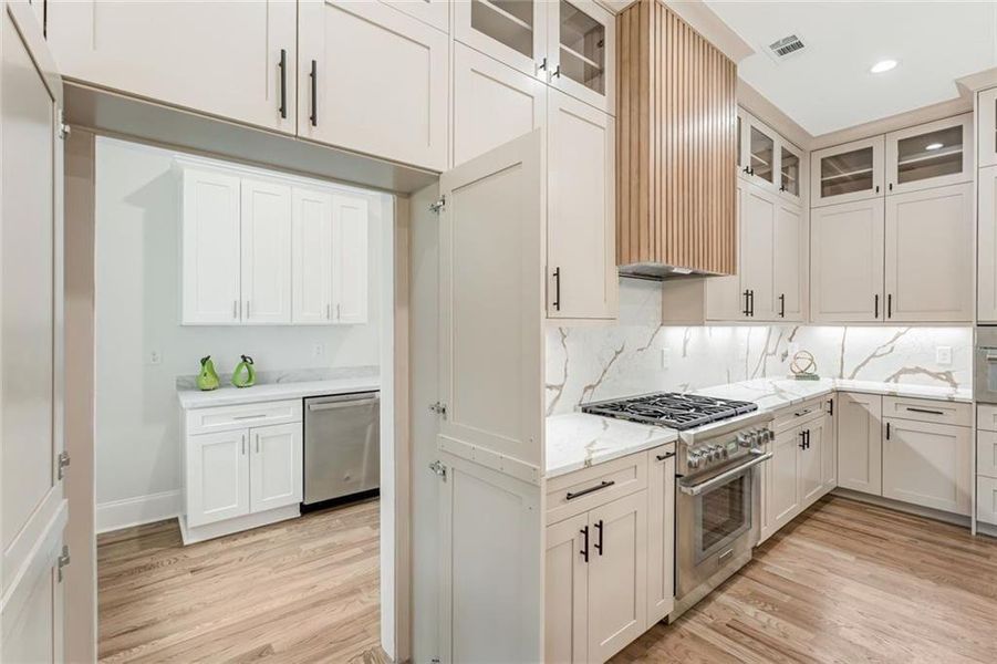 Furnished interior view inside a new home in , Buford (Image 19).