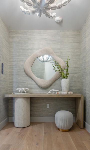 Entryway/Private Elevator Entryway/Private Elevator