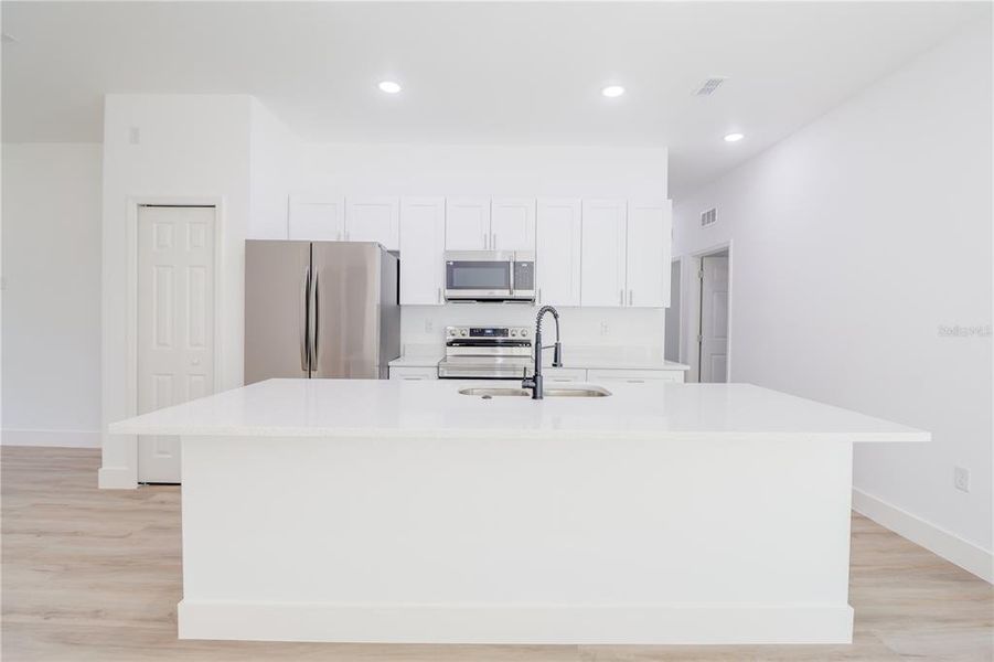 Furnished interior view inside a new home in , Ocklawaha (Image 7). Furnished interior view inside a new home in , Ocklawaha (Image 7).