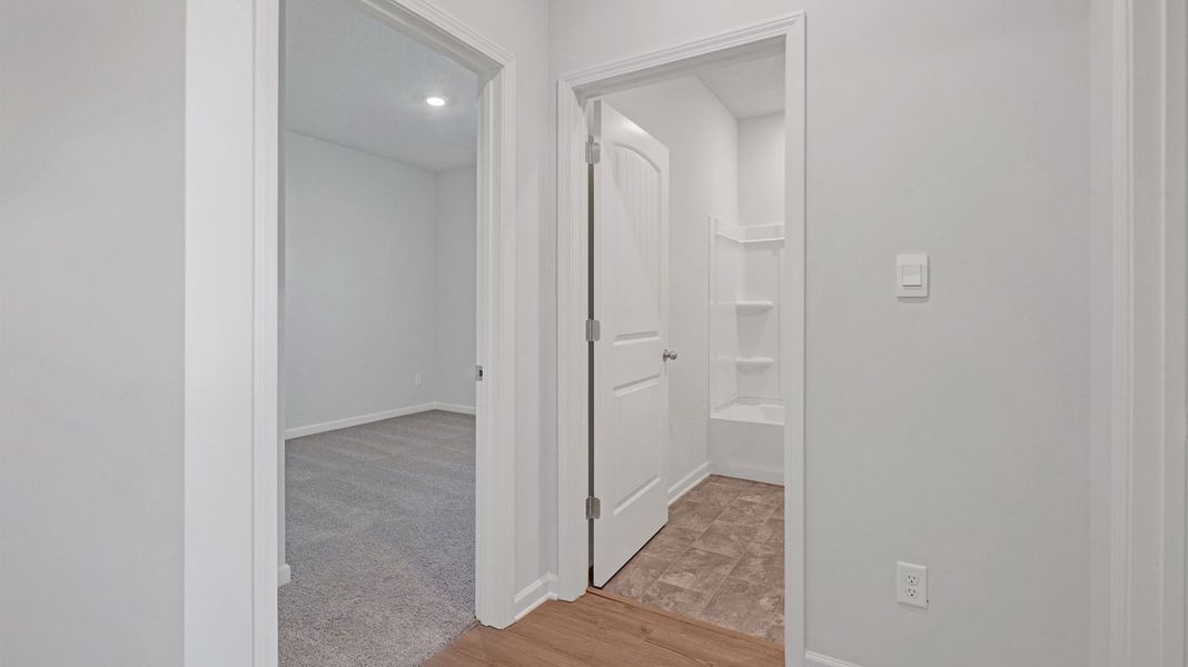 Spacious, unfurnished interior of a new home in Village Park, Oakland (Image 24). Spacious, unfurnished interior of a new home in Village Park, Oakland (Image 24).