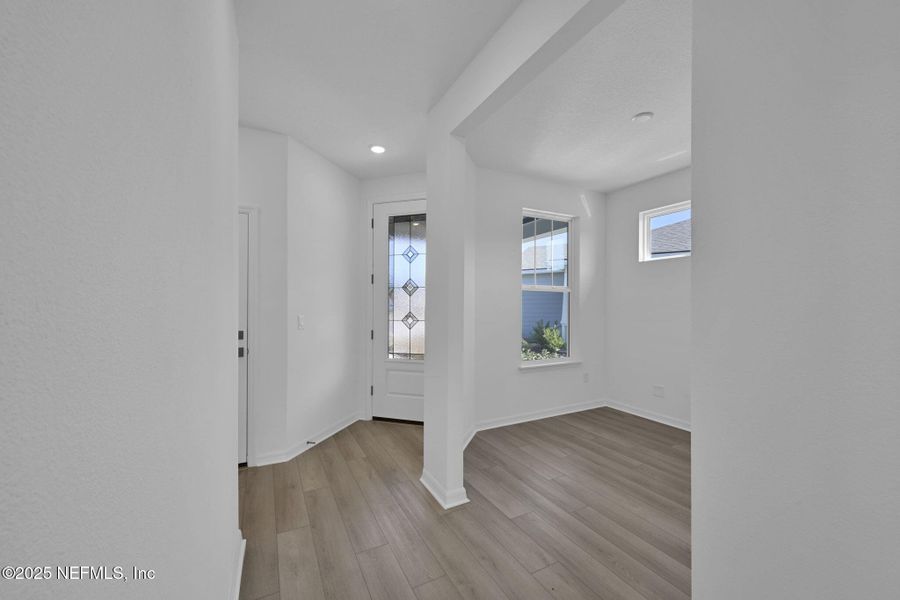 Spacious, unfurnished interior of a new home in Del Webb Wildlight, Wildlight (Image 11). Spacious, unfurnished interior of a new home in Del Webb Wildlight, Wildlight (Image 11).