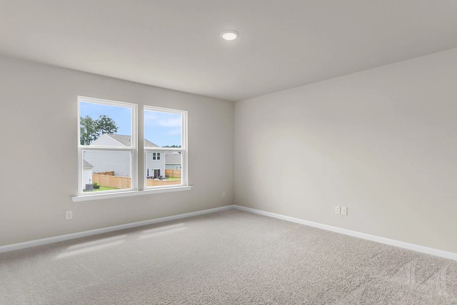 Similar Monroe floorplan with Timeless Collection. Features and finishes vary.