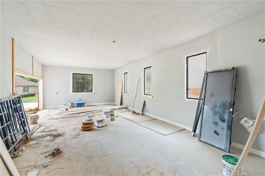 Image 121 of a home in .