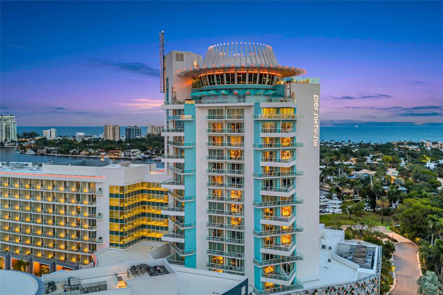 Condo located in Fort Lauderdale, FL showcasing its design and architecture (Image 3).