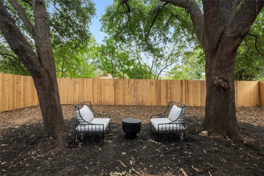 Exterior details and patio area of a home in , Austin (Image 24).