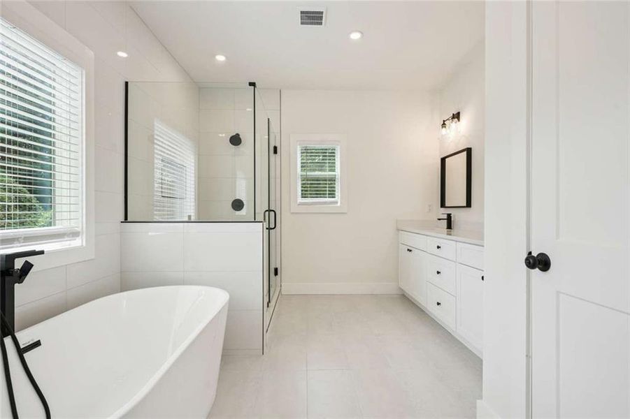 Furnished interior view inside a new home in , Atlanta (Image 6).