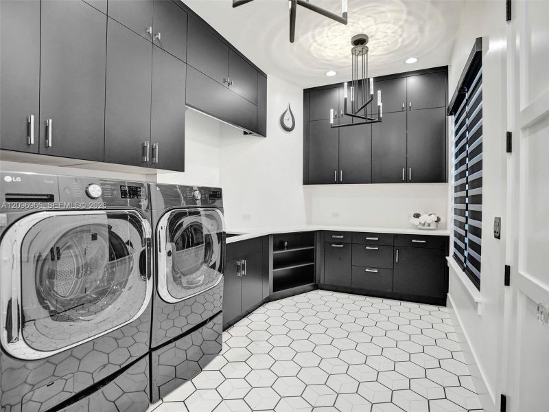 Furnished interior view inside a new home in , Hobe Sound (Image 39).