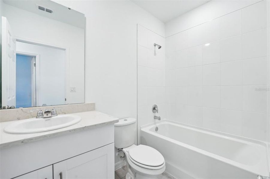 Furnished interior view inside a new home in Fox Pointe at Rivers Edge, Leesburg (Image 4).