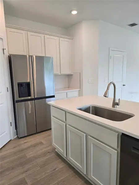 Furnished interior view inside a new home in Magnolia Reserve, Ocoee (Image 5).