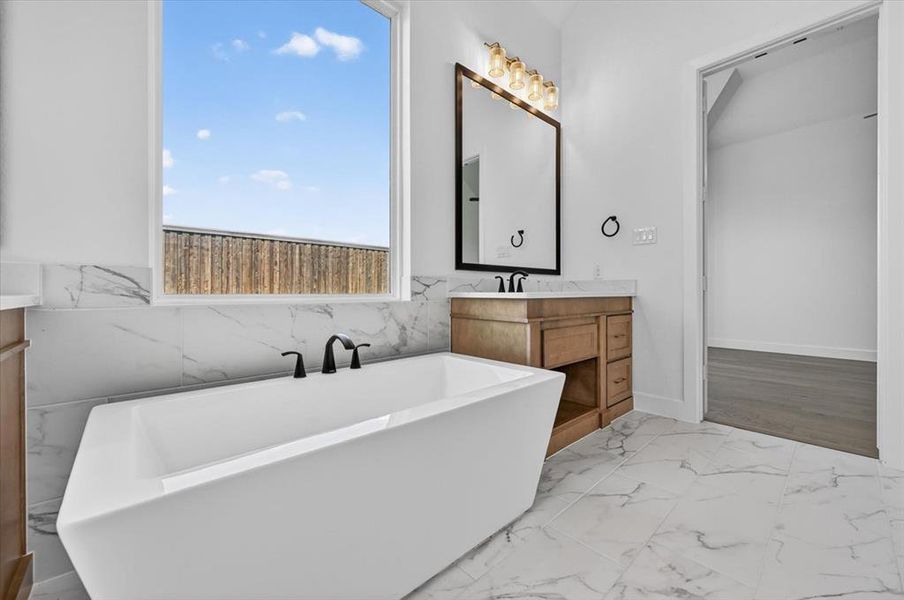 Furnished interior view inside a new home in Quail Hollow, Rockwall (Image 13).