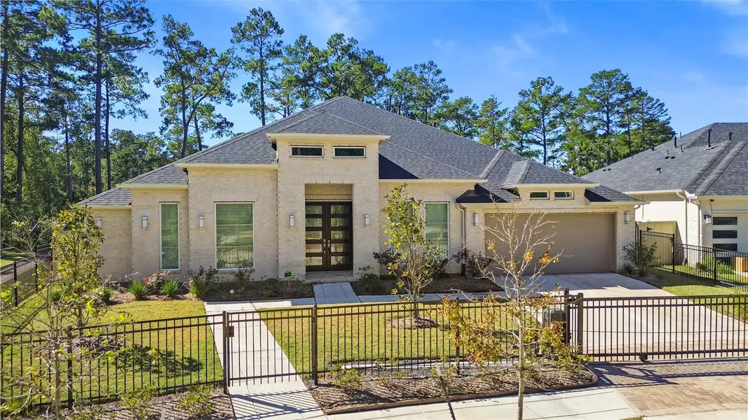 Image 34 of a home in Audubon Park 70'.