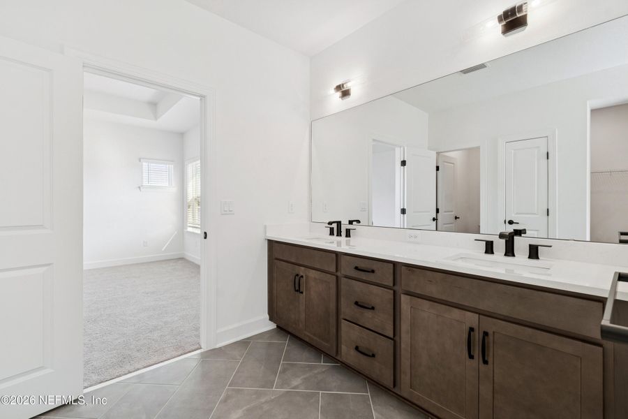 Furnished interior view inside a new home in Granville at eTown 38', Jacksonville (Image 8). Furnished interior view inside a new home in Granville at eTown 38', Jacksonville (Image 8).