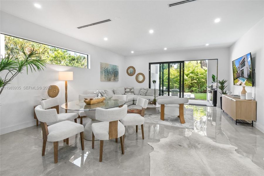 Furnished interior view inside a new home in , Fort Lauderdale (Image 36).