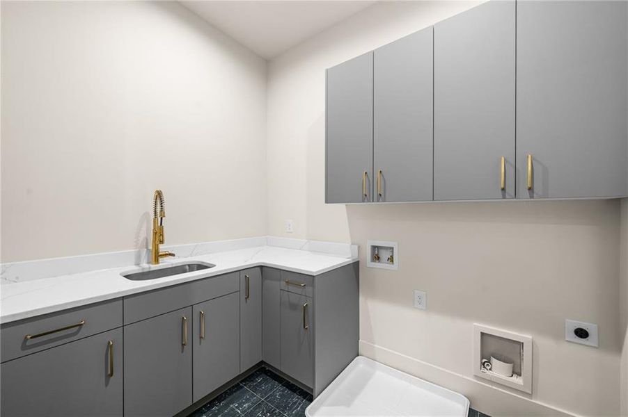 Furnished interior view inside a new home in , Atlanta (Image 44).