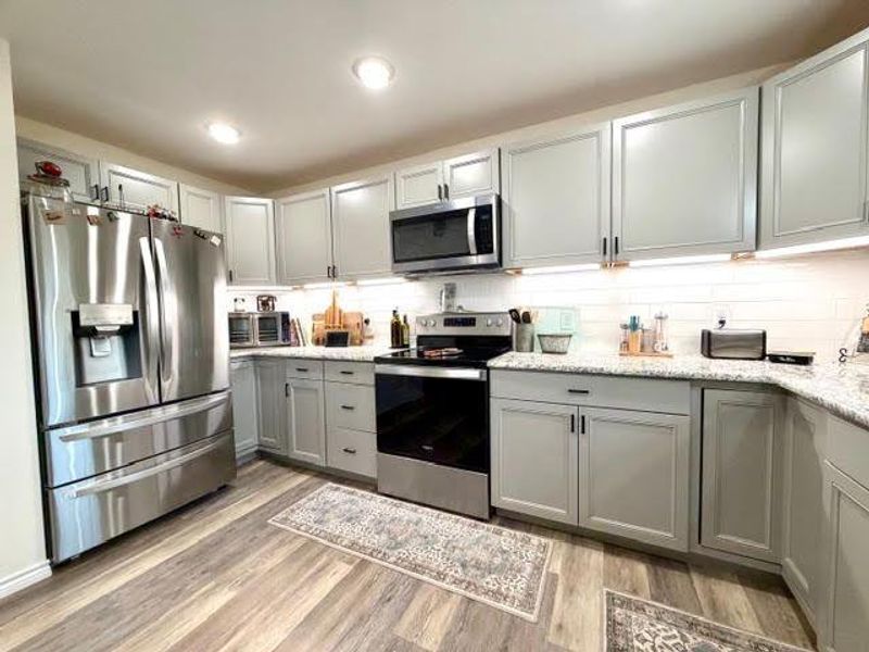 Furnished interior view inside a new home in , Poynor (Image 34).