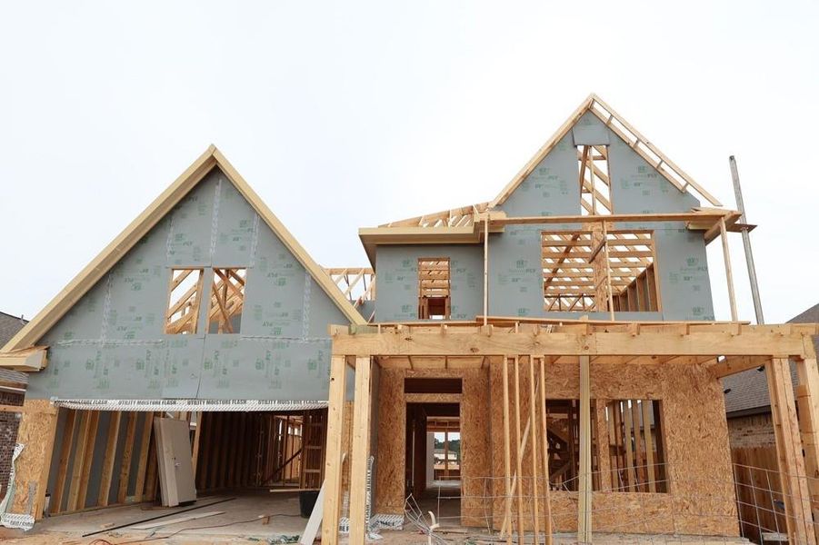 Let us show you how our advanced framing techniques have stood the test of time and allow more insulation for a quieter and more energy efficient home. Let us show you how our advanced framing techniques have stood the test of time and allow more insulation for a quieter and more energy efficient home.