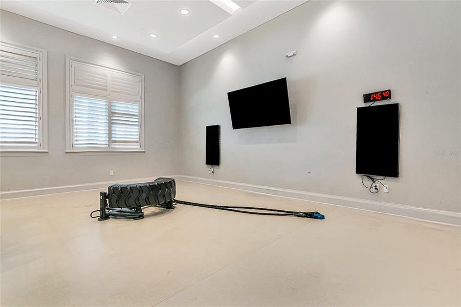 Spacious, unfurnished interior of a new home in Lorraine Lakes at Lakewood Ranch, Lakewood Ranch (Image 21).