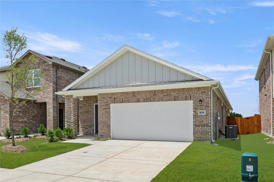 02. 108 Connecticut - Front (2) 02. 108 Connecticut - Front (2)