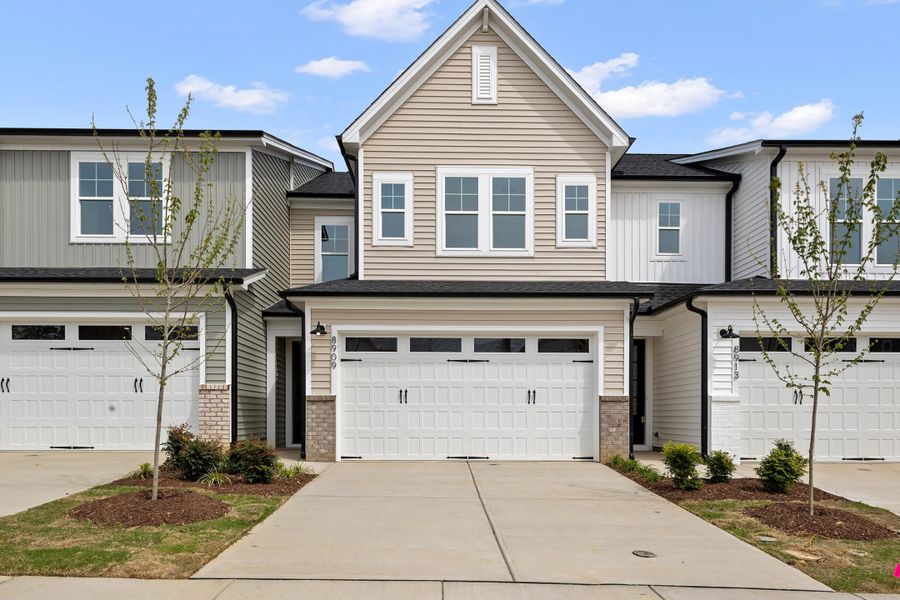 Representative exterior photo of a completed home built from the The Hemlock by RobuckHomes in Kennebec Crossing, Angier, NC (Image 44).