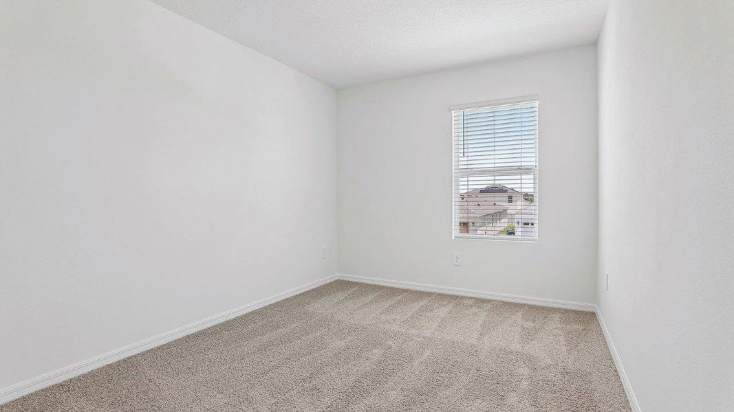 Spacious, unfurnished interior of a new home in Avalon Park Tavares, Tavares (Image 32).