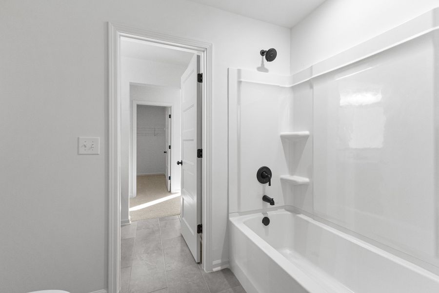 Furnished interior view inside a new home in Standing Oaks, Senoia (Image 16).