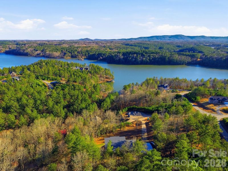 Lake & Mountain Views