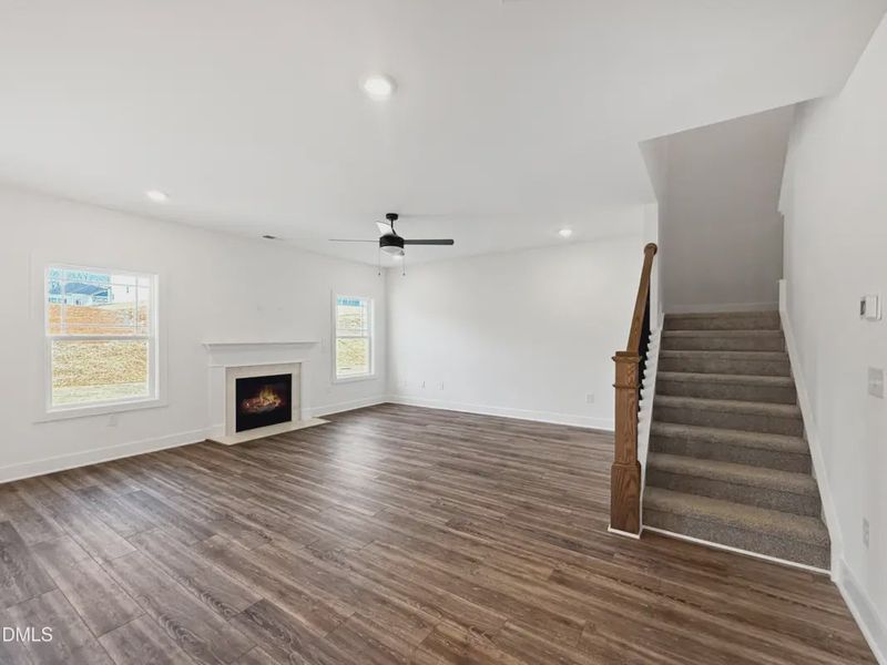 Spacious, unfurnished interior of a new home in Charlotte's Ridge, Middlesex (Image 18).