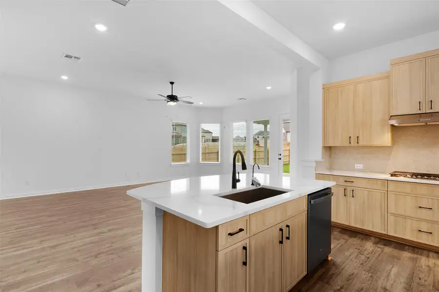 REPRESENTATIVE OF FLOOR PLAN ONLY