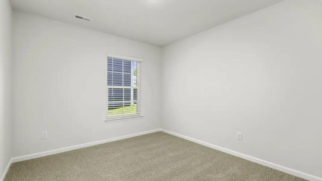 Spacious, unfurnished interior of a new home in Fishel Village, Winston-Salem (Image 15).