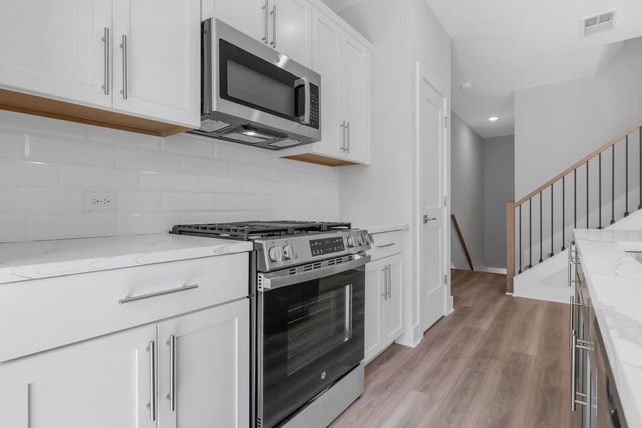 Furnished interior view inside a new home in Echo Park, Suwanee (Image 13).